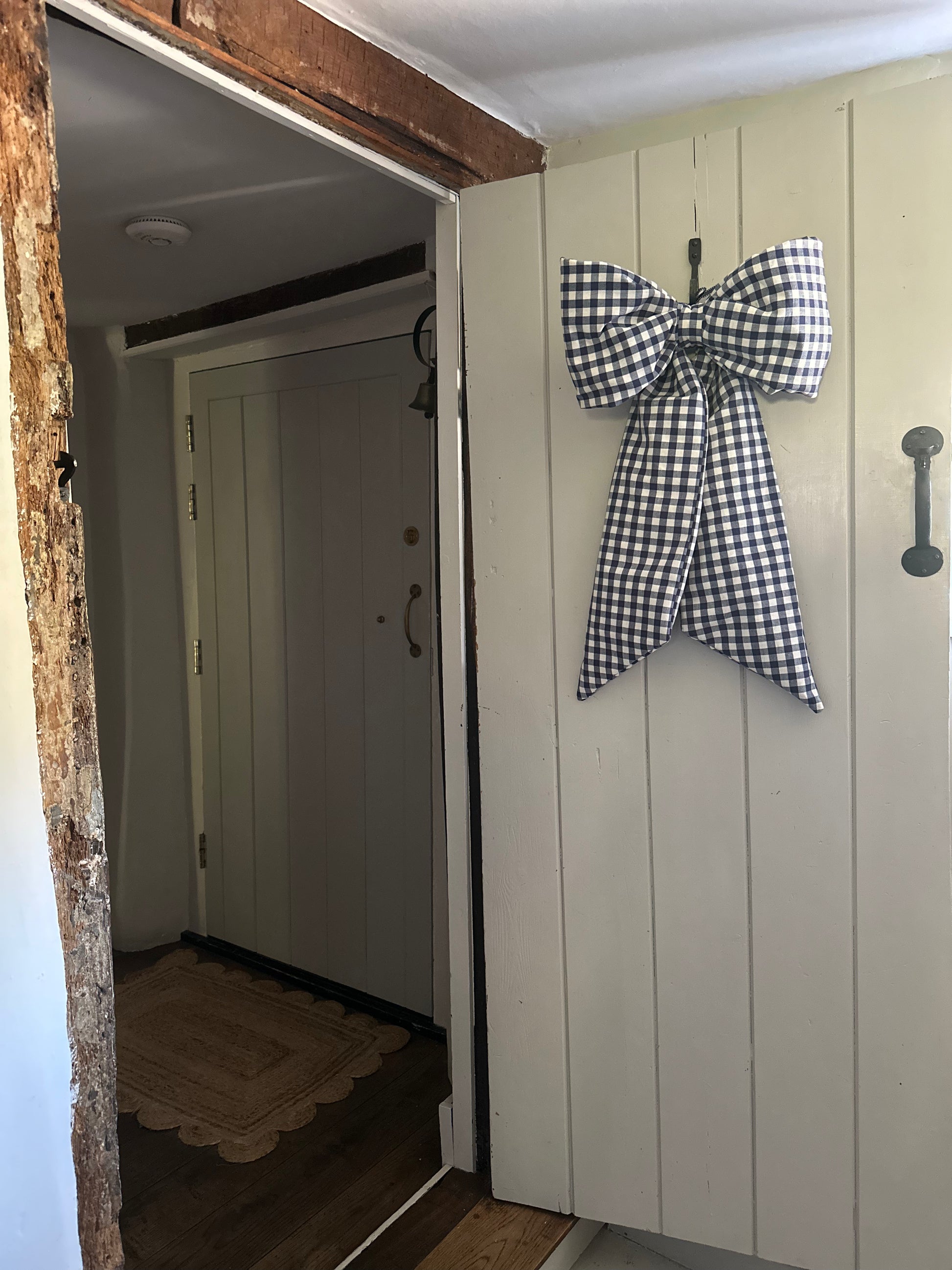 BOW - NAVY BLUE GINGHAM
