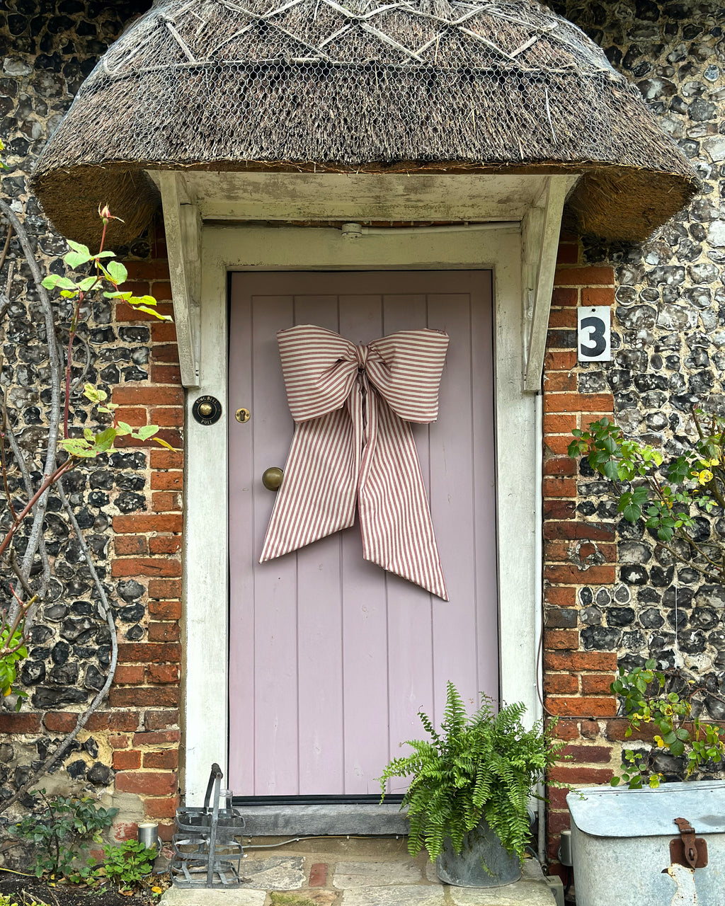 BOW - PINKY RED STRIPE