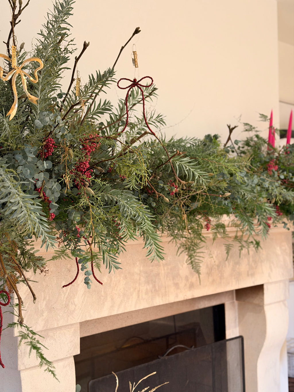 FESTIVE HOUSE DRESSING TO GO