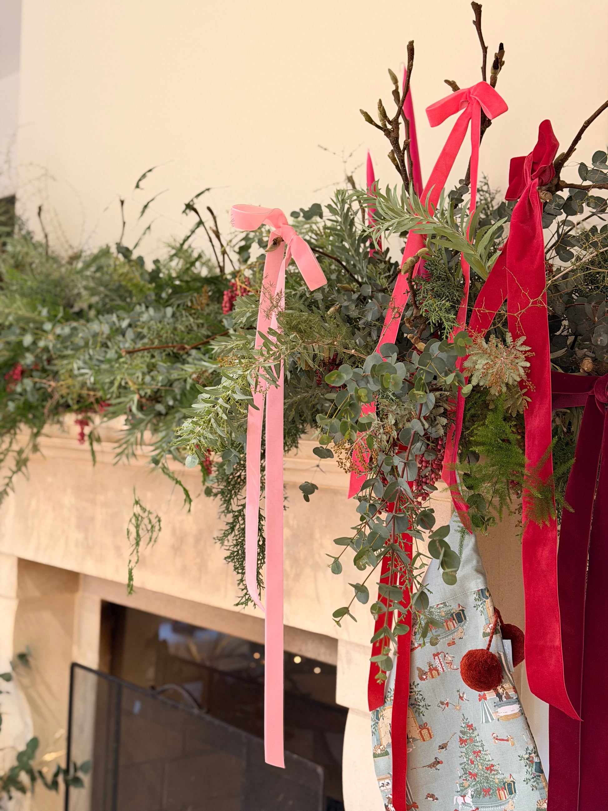 FESTIVE HOUSE DRESSING TO GO