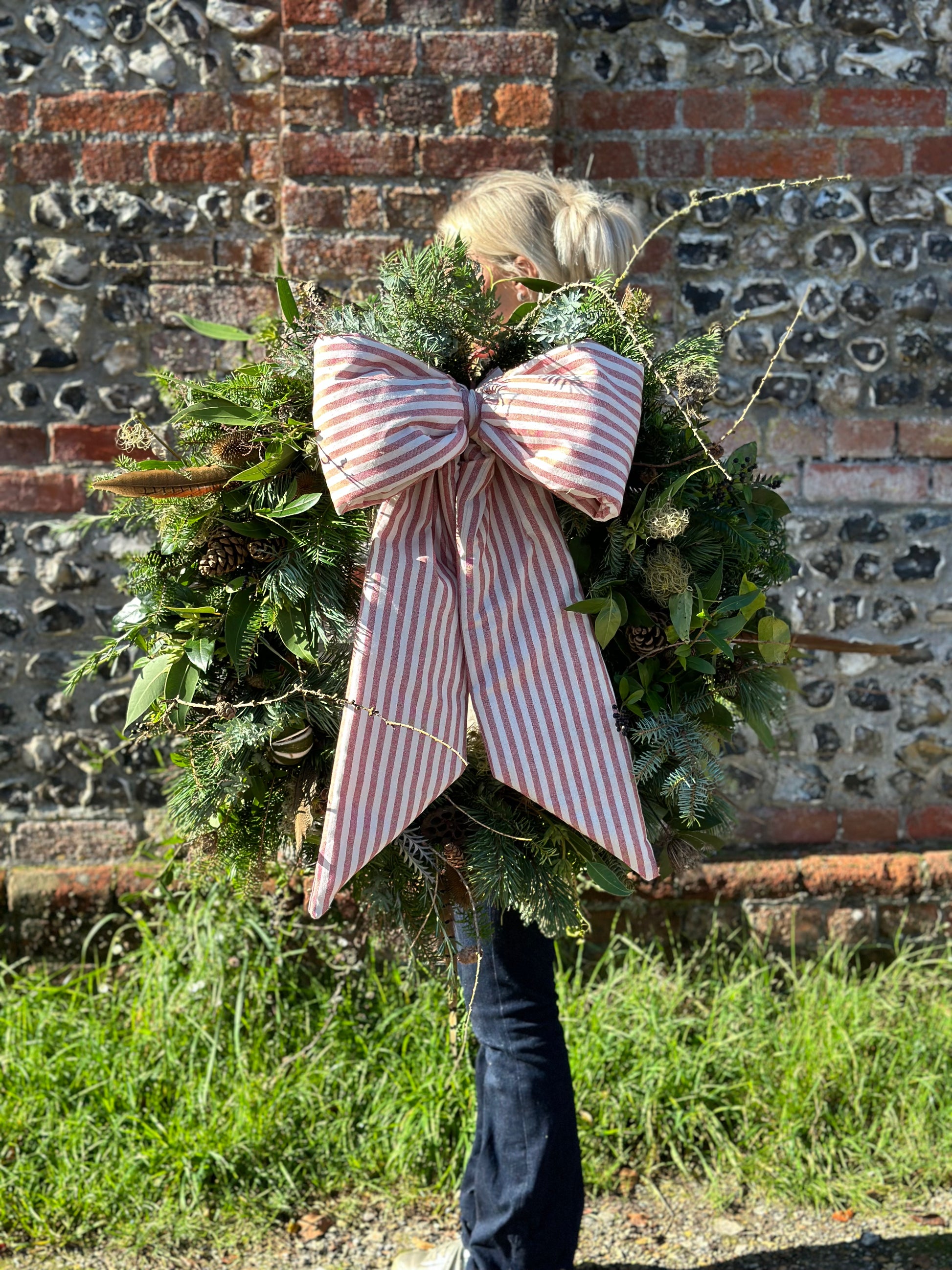 FAIRYTALE OF NEW YORK WREATH