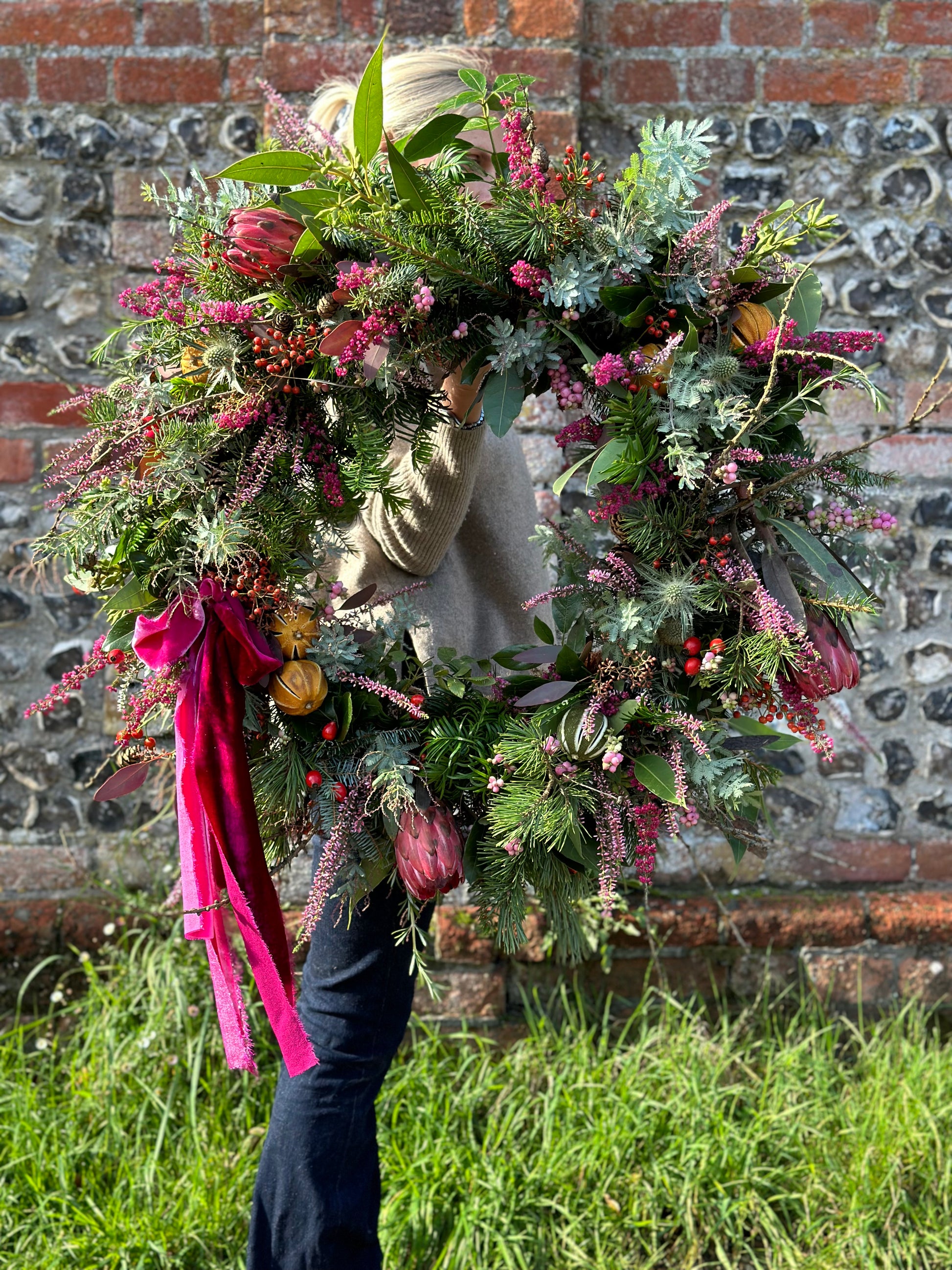 JINGLE BELL ROCK CHRISTMAS WREATH