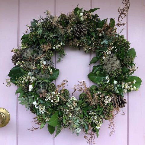 CHRISTMAS WREATH WORKSHOP AT MARTYR WORTHY HALL