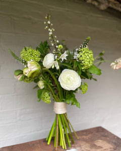 BRIDESMAIDS WHITE & GREEN BLOOMS