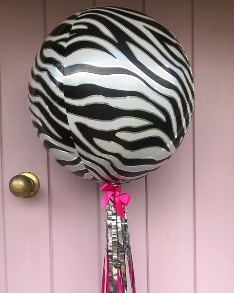 ZEBRA ROUND BALLOON WITH HELIUM