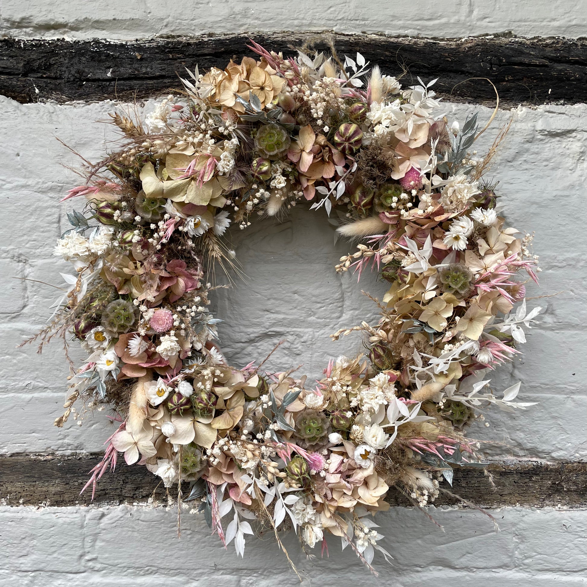 CLAUDIA & B EVERLASTING WREATH