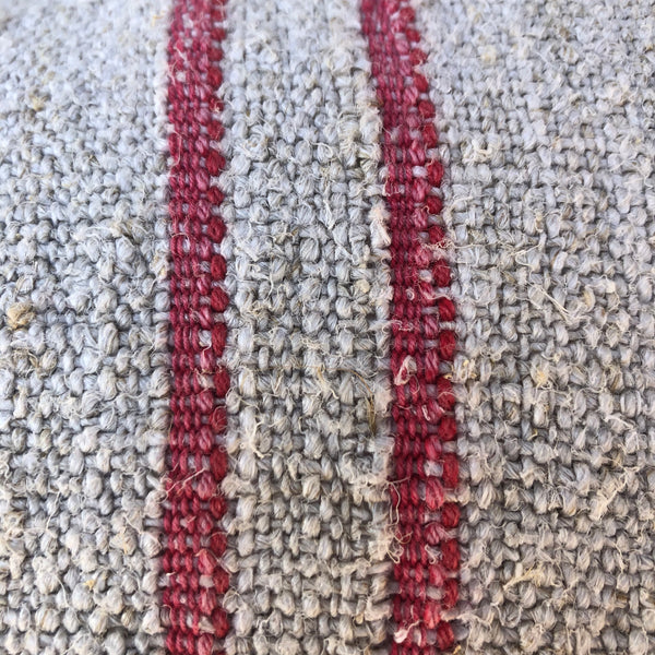 VINTAGE RECTANGULAR CUSHION