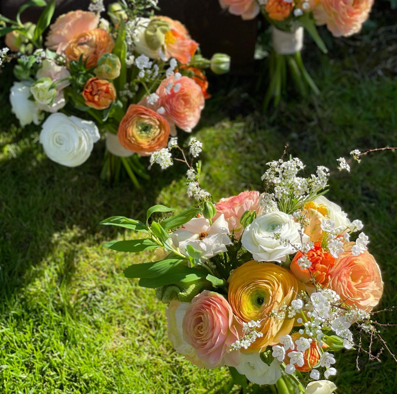 BRIDEMAIDS PALER BLOOMS